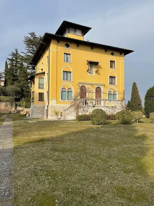 Villa Callas Divina Sirmione 0*,  İtalya
